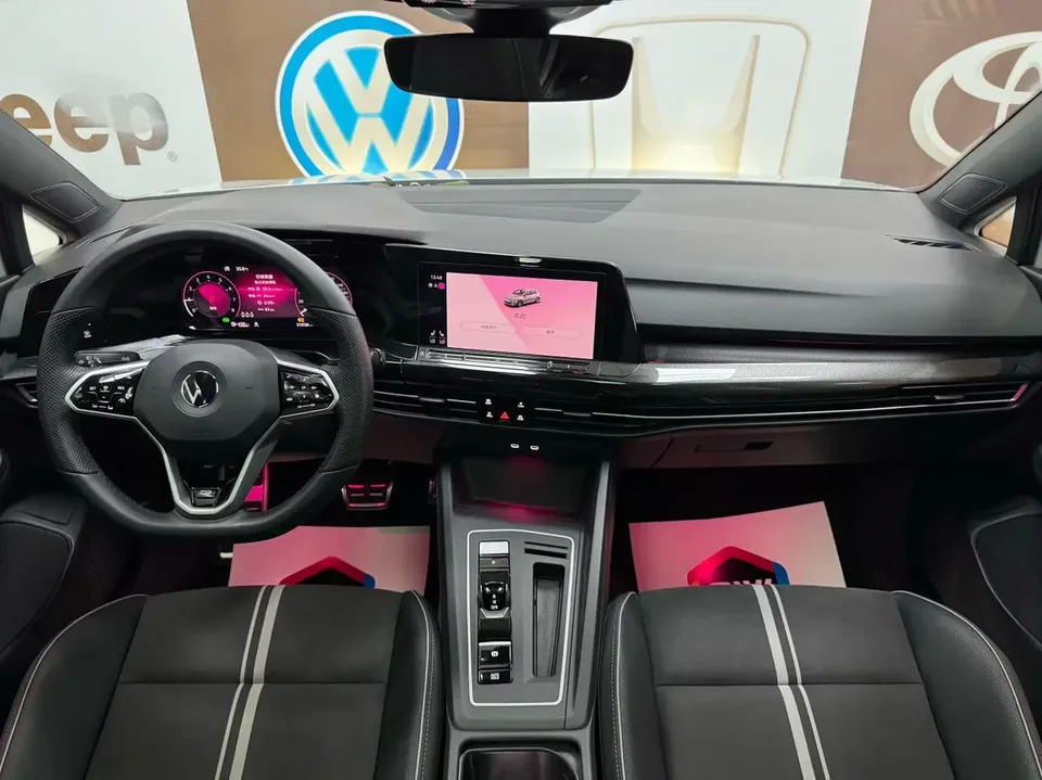 Volkswagen Golf golf 2023 280TSI DSG R-Line facelift 2023 — thumbnail 5