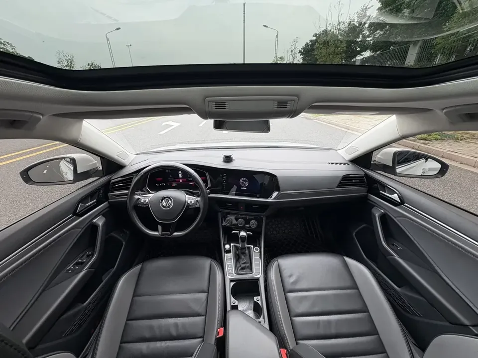 Volkswagen Sagitar Sagitar 2022 280TSI DSG Flying Edition 2022 — thumbnail 5