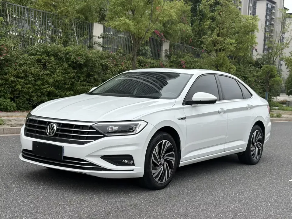 Volkswagen Sagitar Sagitar 2022 280TSI DSG Flying Edition 2022 — photo 1, buy with delivery to Moscow