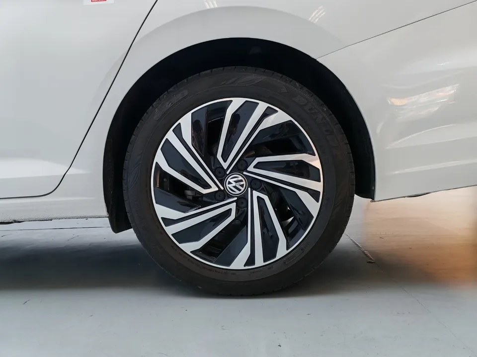 Volkswagen Sagitar Sagitar 2022 280TSI DSG Flying Edition 2022 — thumbnail 3