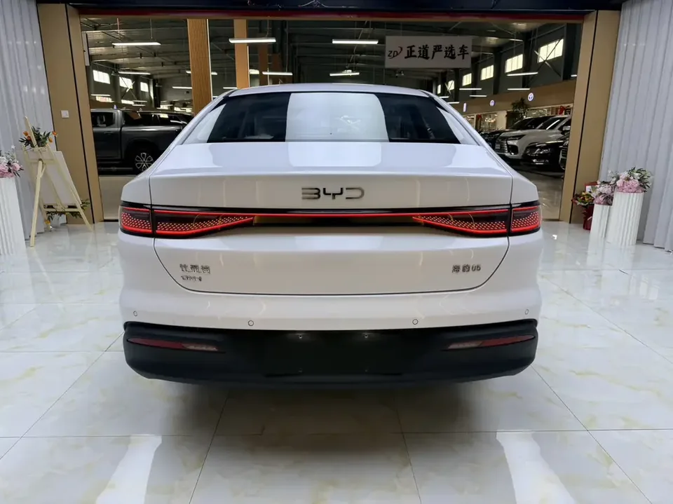 BYD Seal 05DM Seal 05DM 2025 DM-i 55KM Deluxe Smart Driving Edition 2026 — thumbnail 2