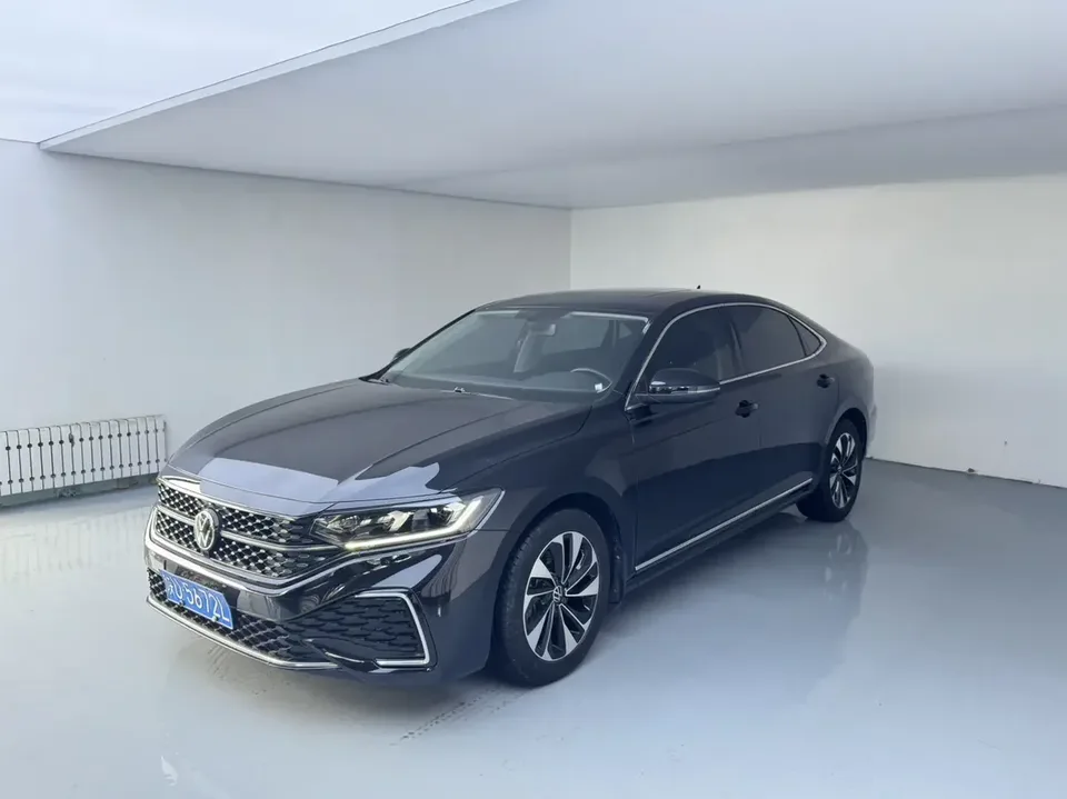 Volkswagen Passat Passat 2023 280TSI Elite Edition 2022 — фото 1, купить с доставкой в Москву
