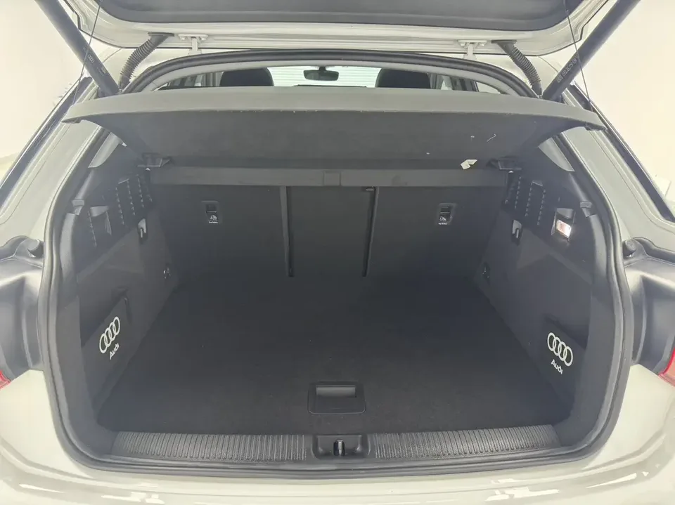 Audi Q2L Audi Q2L 2022 35 TFSI Stylish Dynamic 2022 — thumbnail 3