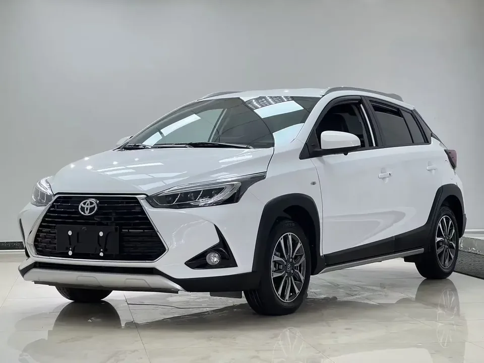 Toyota Yaris L YARiS L to dazzle 2022 X 1.5L CVTPLUS 2023 — photo 1, buy with delivery to Moscow