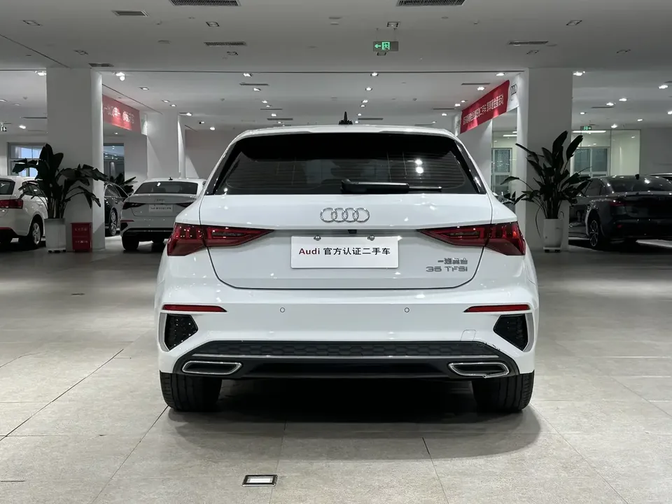 Audi A3 Audi A3 2023 Sportback 35 TFSI Luxury Sports 2023 — thumbnail 2