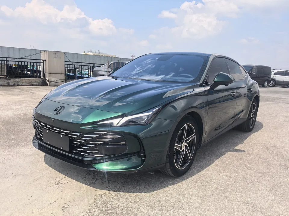 MG 7 MG7 2023 1.5T DCT Elegant Edition 2024 — photo 1, buy with delivery to Moscow