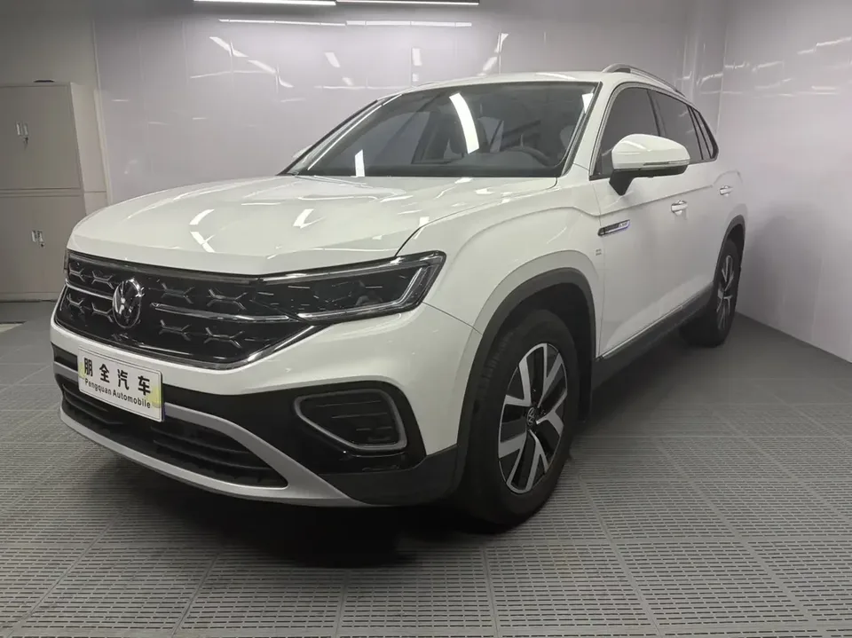 Volkswagen Tayron Tanyue 2023 280TSI 2WD Luxury Plus Advanced Edition 2022 — photo 1, buy with delivery to Moscow