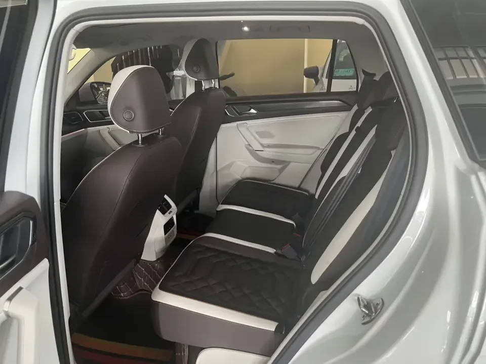 Volkswagen Tayron Tanyue 2023 280TSI 2WD Luxury Plus Advanced Edition 2022 — thumbnail 5