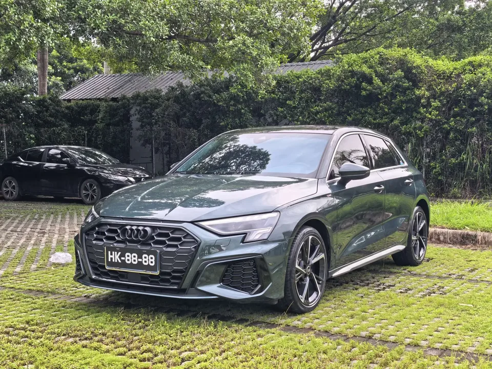 Audi A3 Audi A3 2024 Sportback 35 TFSI Progressive Elegance 2024 — photo 1, buy with delivery to Moscow