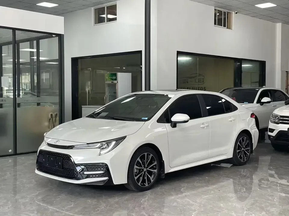 Toyota Levin Lei Ling 2022 185T CVT Sports Edition 2022 — photo 1, buy with delivery to Moscow