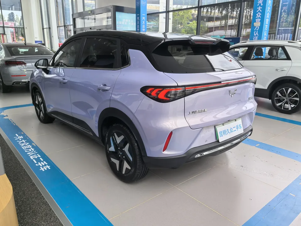Wuling Bingo S Bingo S 2025 430km Flagship Model 2025 — thumbnail 4