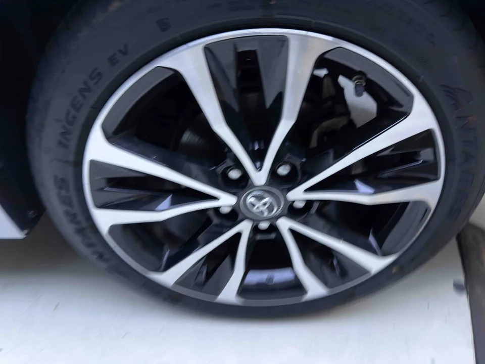 Toyota Levin Lei Ling 2022 Dual Engine 1.8H E-CVT Sports Edition 2022 — thumbnail 4