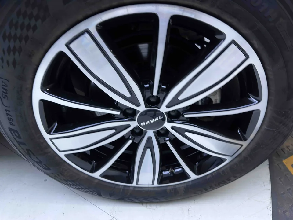 Haval H6 Haval H6 2023 National Trend Edition 1.5T Automatic Champion Edition 2023 — thumbnail 3