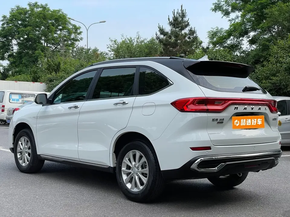 Haval M6 Haval M6 2021 PLUS 1.5T DCT Luxury Intelligent Connection 2023 — thumbnail 4