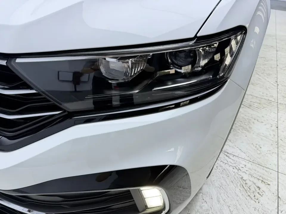 Volkswagen T-Roc TANG 2022 280TSI DSG 2WD R-Line Pro PLUS 2022 — thumbnail 3