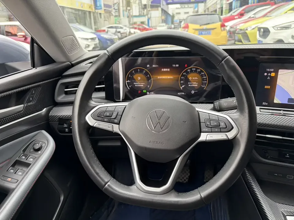 Volkswagen Lamando Lingdu 2022 Lingdu L 280TSI DSG Hot Edition 2023 — thumbnail 3