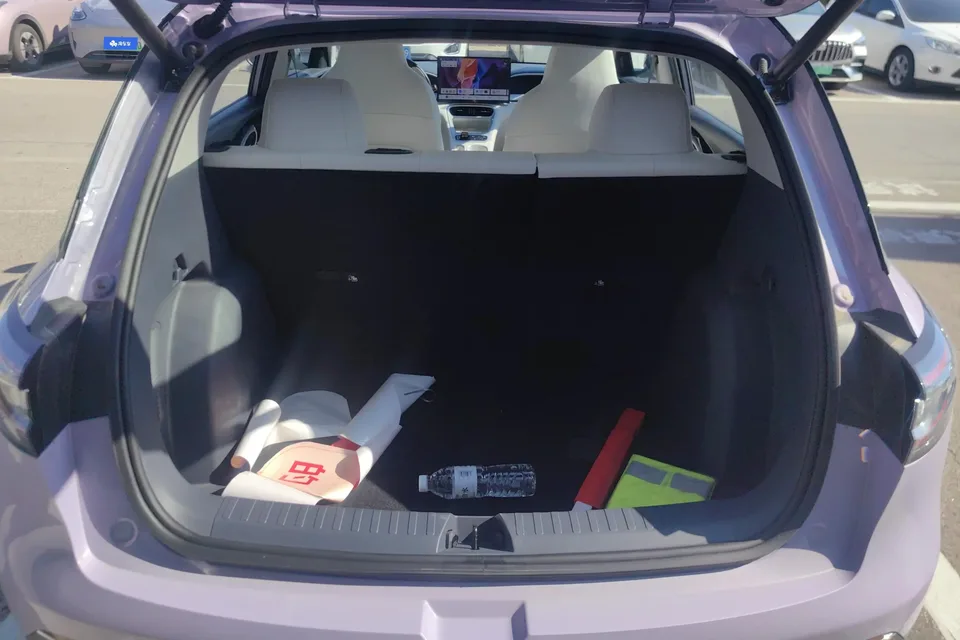 Geely Star Wish Star Wish 2026 410km Explorer Edition 2025 — thumbnail 5