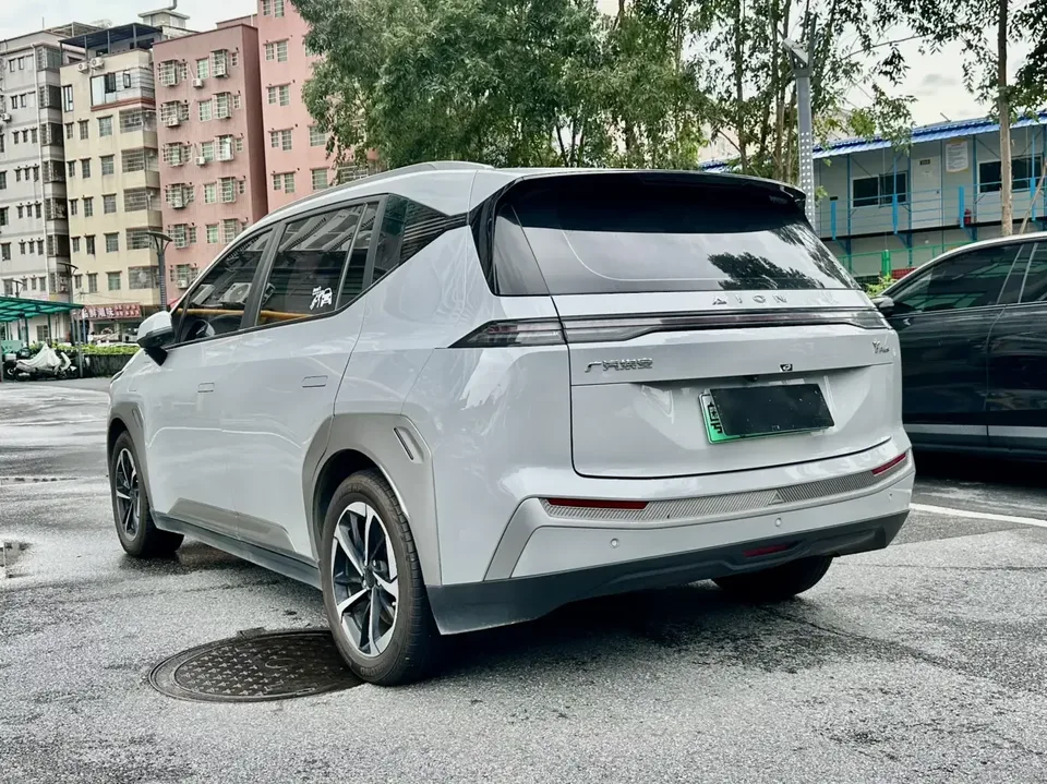 AION Y AION Y 2023 Plus 510 Smart Edition 2024 — thumbnail 2