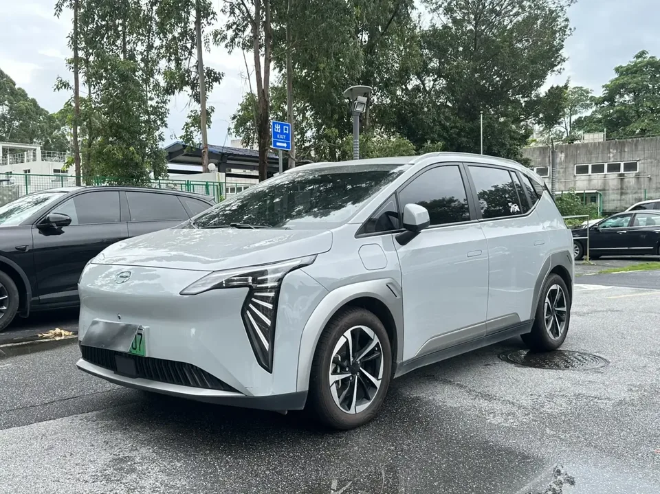 AION Y AION Y 2023 Plus 510 Smart Edition 2024 — photo 1, buy with delivery to Moscow