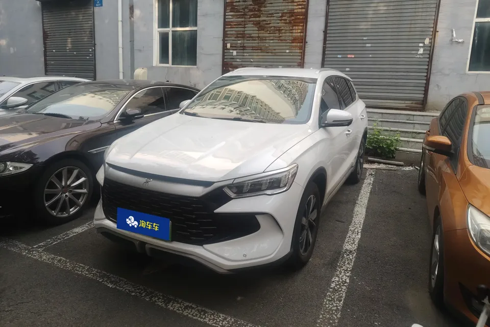 BYD Song Pro DM Song Pro DM 2024 DM-i Honor Edition 71km Pilot Edition 2024 — photo 1, buy with delivery to Moscow