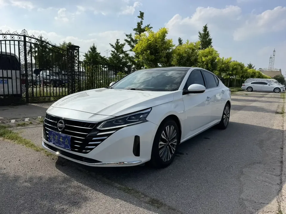 Nissan Altima Sound of nature 2022 2.0L XL-TLS Enjoy Edition 2023 — photo 1, buy with delivery to Moscow