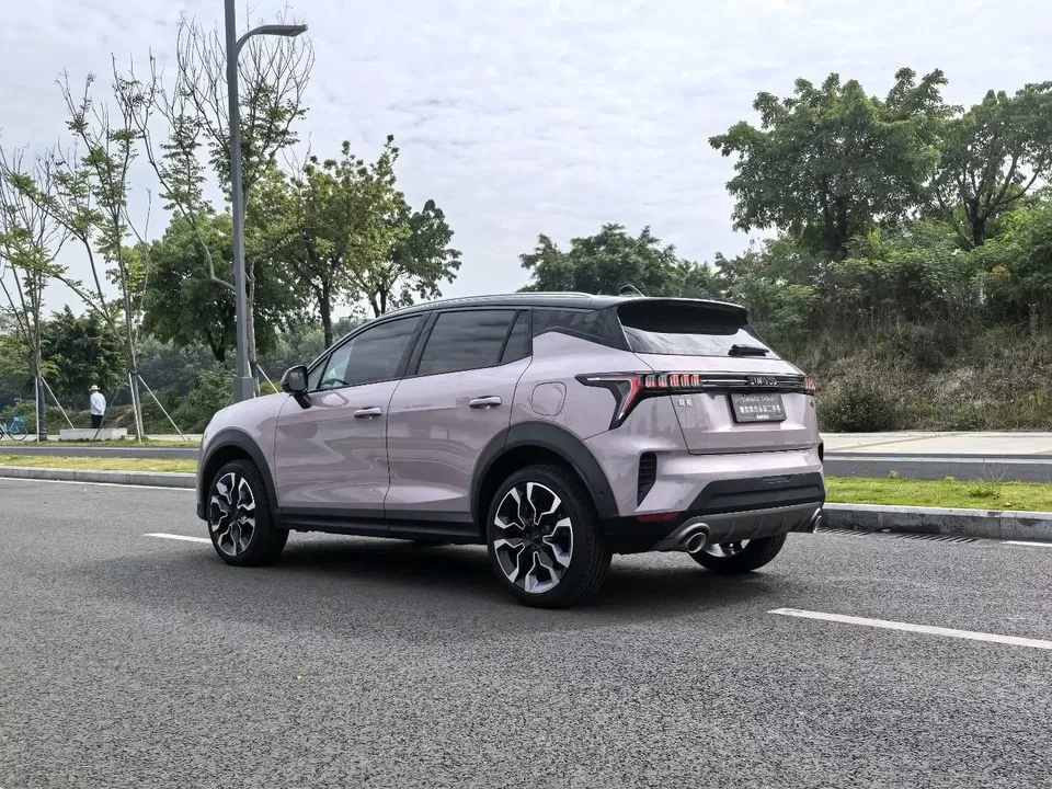 Lynk & Co 06 Lynk & Co 06 2023 Remix 1.5T Shero 2023 — thumbnail 2