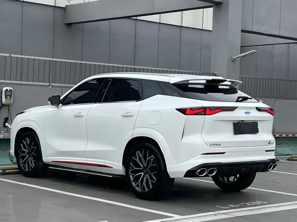 Oshan Changan Auchan Z6 Changan Auchan Z6 2023 Blue Whale 1.5T DCT Smart City Edition 2023 — thumbnail 2