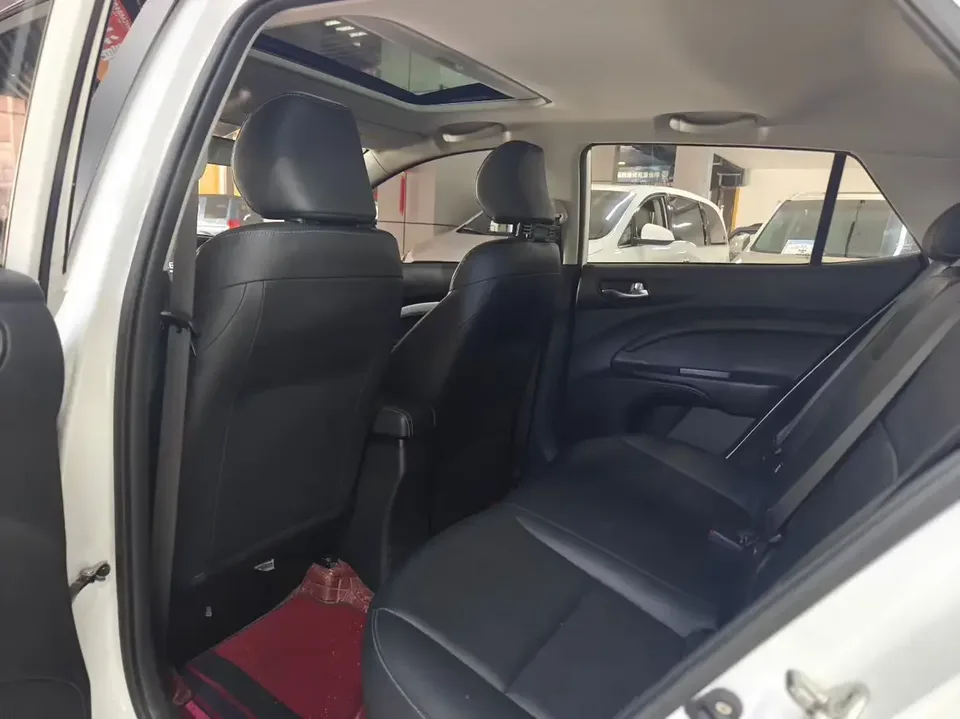 Kia KX1 Yipao 2021 Modified 1.4L CVT Sunroof Model 2023 — thumbnail 3