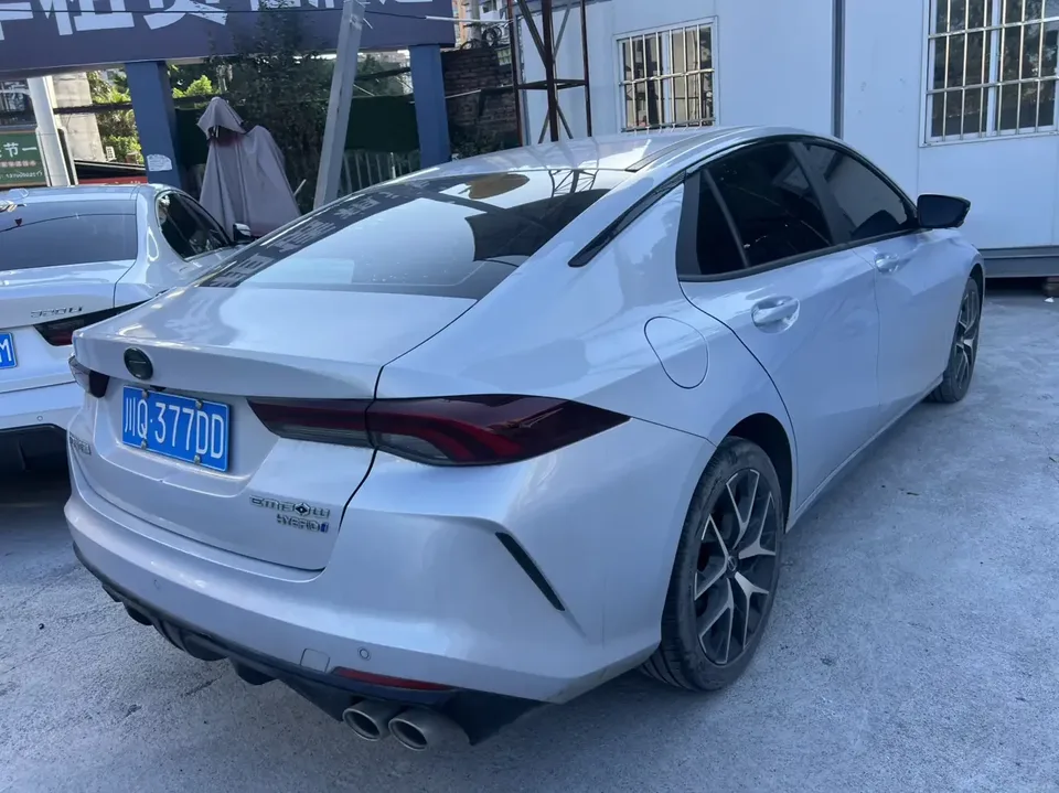 GAC Trumpchi Empow Shadow Leopard 2023 2.0L DHT Intelligent Hybrid 2024 — thumbnail 2