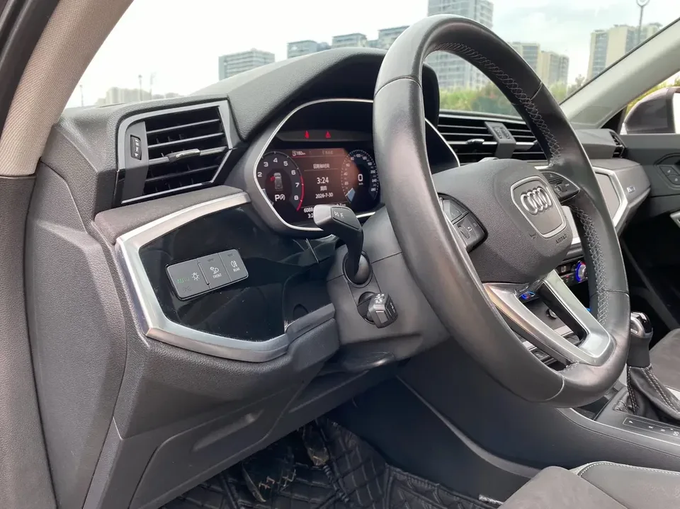 Audi Q3 Audi Q3 2022 35 TFSI Progressive Dynamic 2022 — thumbnail 5