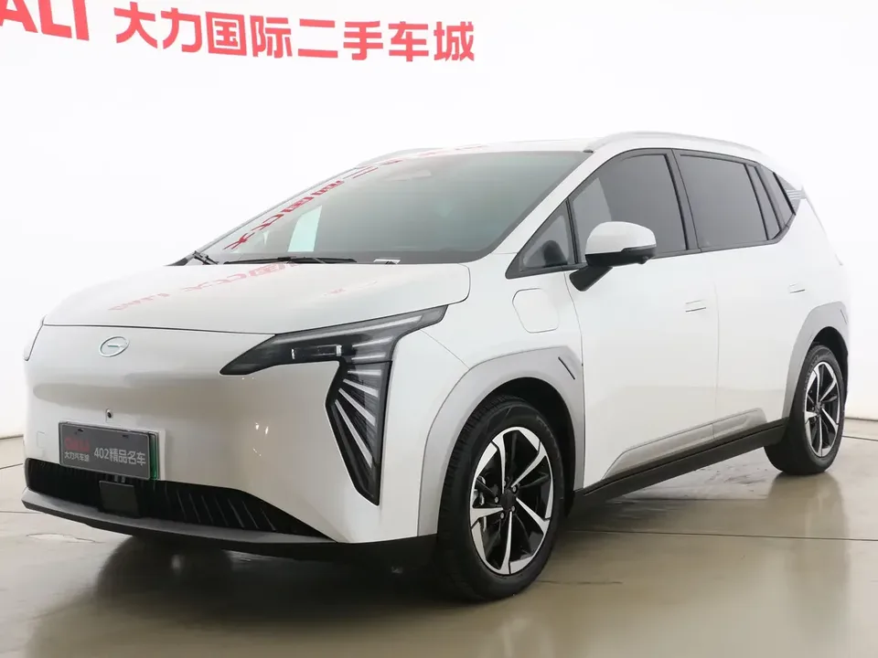 AION Y AION Y 2023 AION Y Younger Star Edition 2023 — photo 1, buy with delivery to Moscow