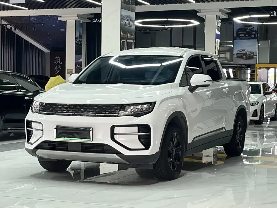 Geely Radar Horizon EV Radar Horizon EV 2023 63kWh 410km Venture Edition 2024 — photo 1, buy with delivery to Moscow
