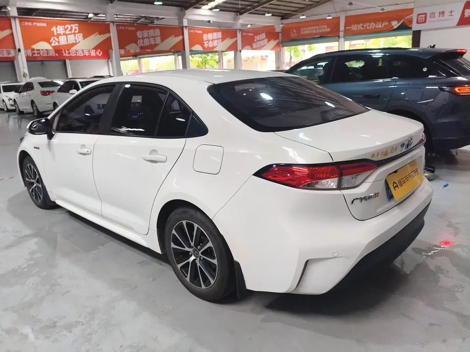 Toyota Levin Lei Ling 2023 Hybrid 1.8L Leading Edition 2024 — thumbnail 4