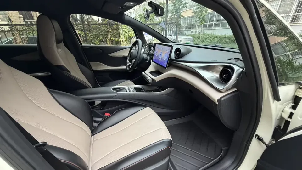 BYD Dolphin dolphin 2025 420KM Free Edition 2025 — thumbnail 3