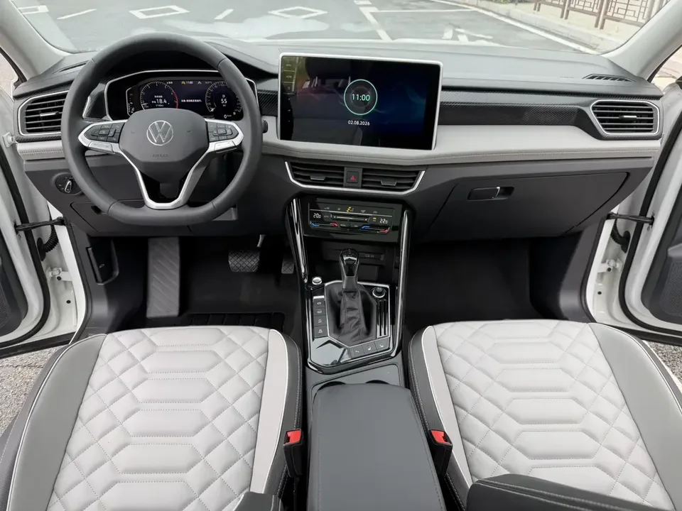 Volkswagen Tayron Tanyue 2023 280TSI 2WD Luxury Plus Advanced Edition 2022 — thumbnail 4