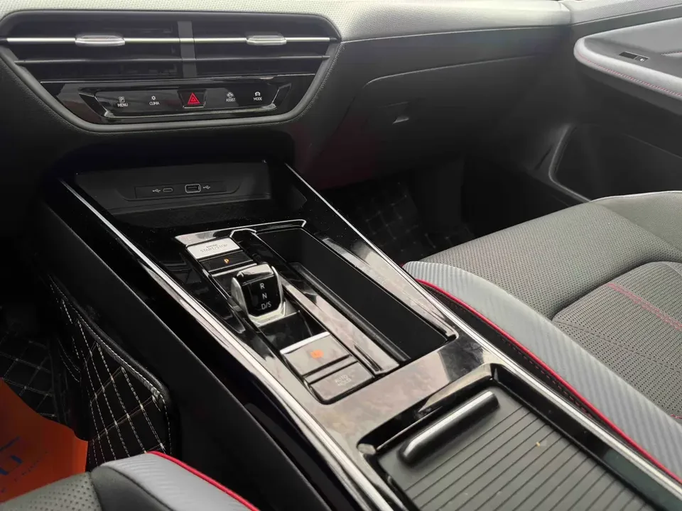 Volkswagen Lamando Lingdu 2022 Lingdu L 280TSI DSG Hot Edition 2022 — thumbnail 5