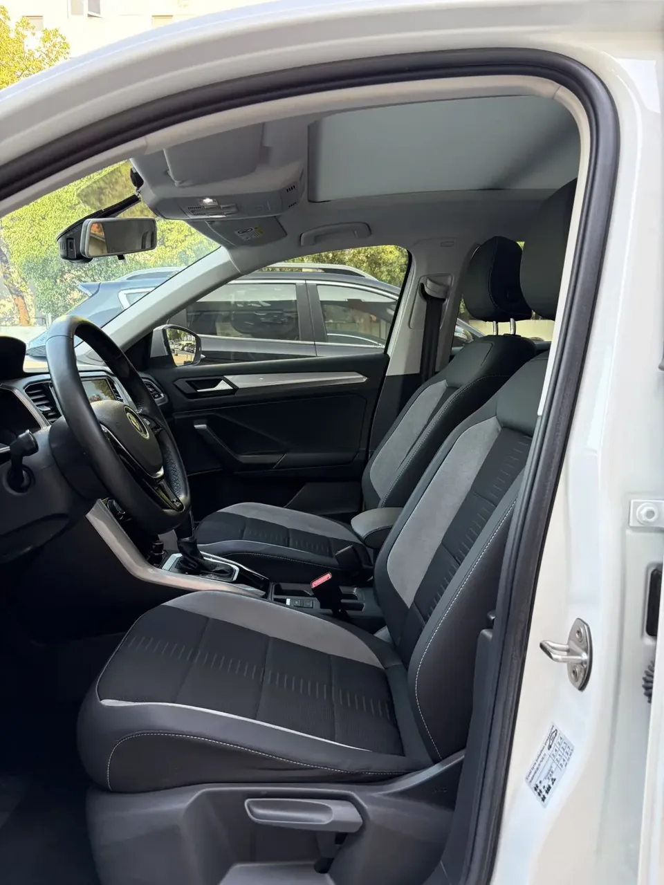 Volkswagen T-Roc TANG 2022 280TSI DSG 2WD Comfort PLUS 2023 — thumbnail 5