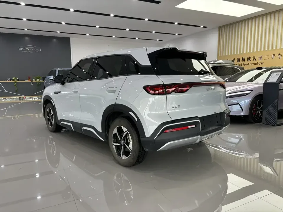 BYD Yuan Up Yuan UP 2024 401KM Leading Type 2024 — thumbnail 2