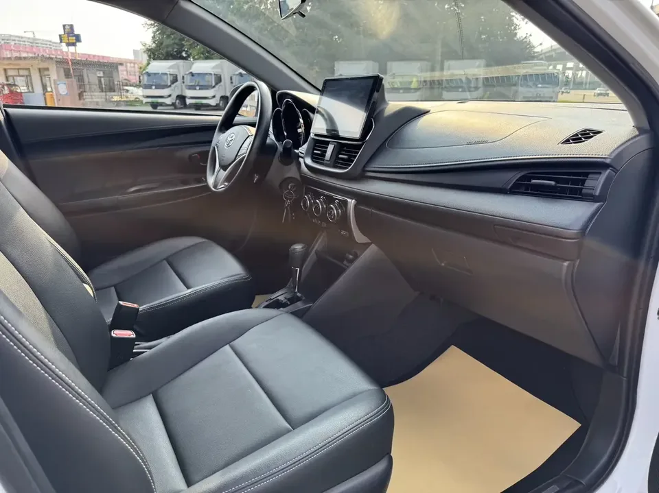 Toyota Yaris L YARiS L to dazzle 2022 X 1.5L CVTPLUS 2023 — thumbnail 4
