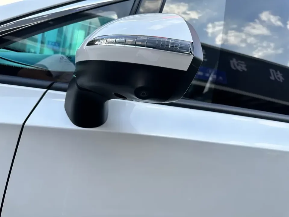GAC Trumpchi M6 Trumpchi M6 2021 Pro 270T Automatic Premium Edition 2023 — thumbnail 3