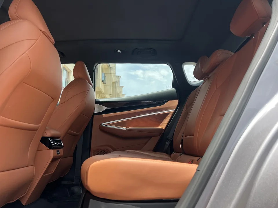 Geely Atlas Boyue 2026 1.5TD Love 2025 — thumbnail 3