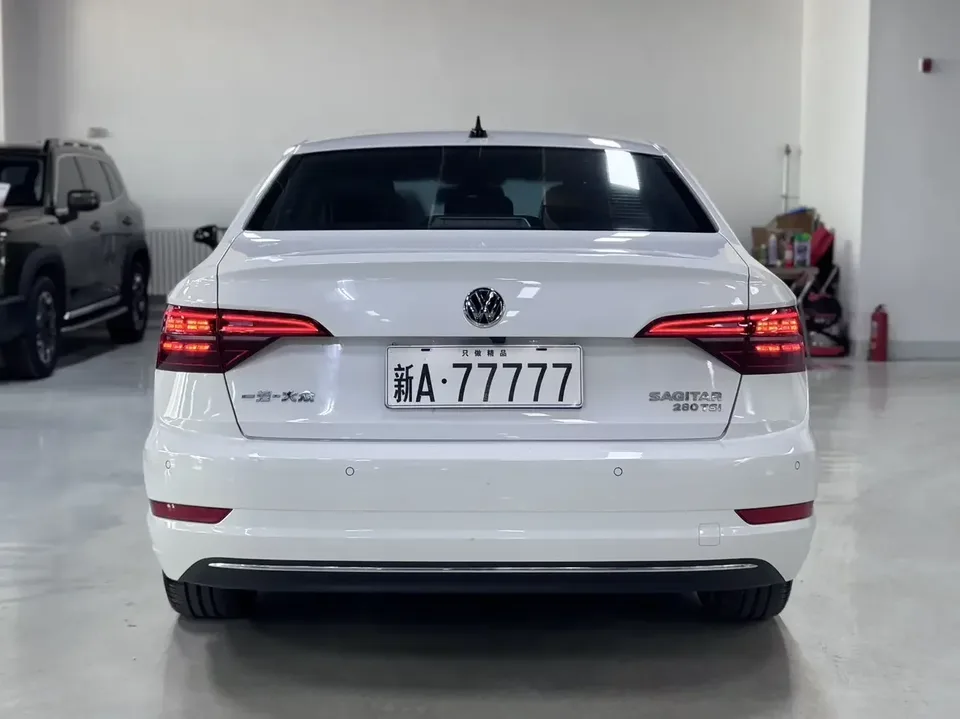 Volkswagen Sagitar Sagitar 2022 280TSI DSG Beyond Edition 2022 — thumbnail 2