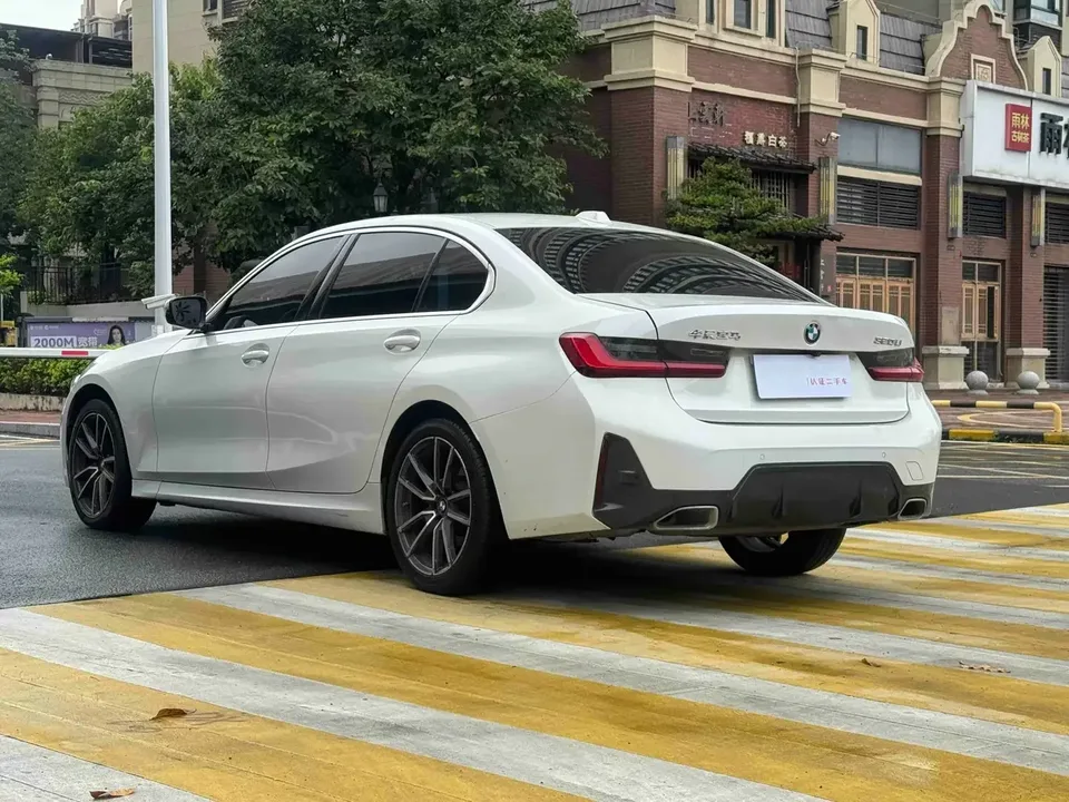 BMW 3 Series BMW 3 Series 2023 320Li M Sport Package 2023 — thumbnail 2