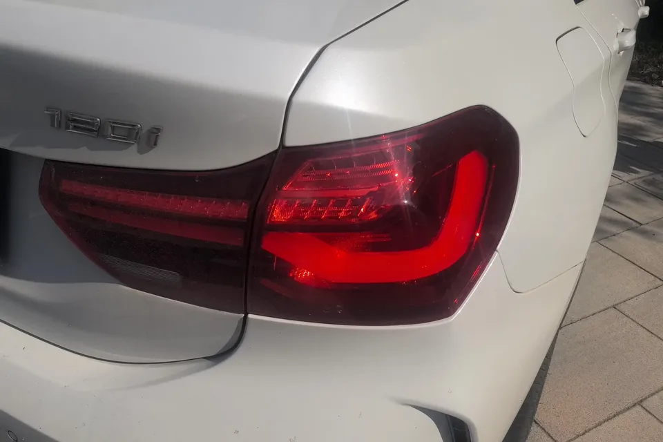 BMW 1 Series BMW 1 Series 2023 120i M Sport Night Edition 2023 — thumbnail 2