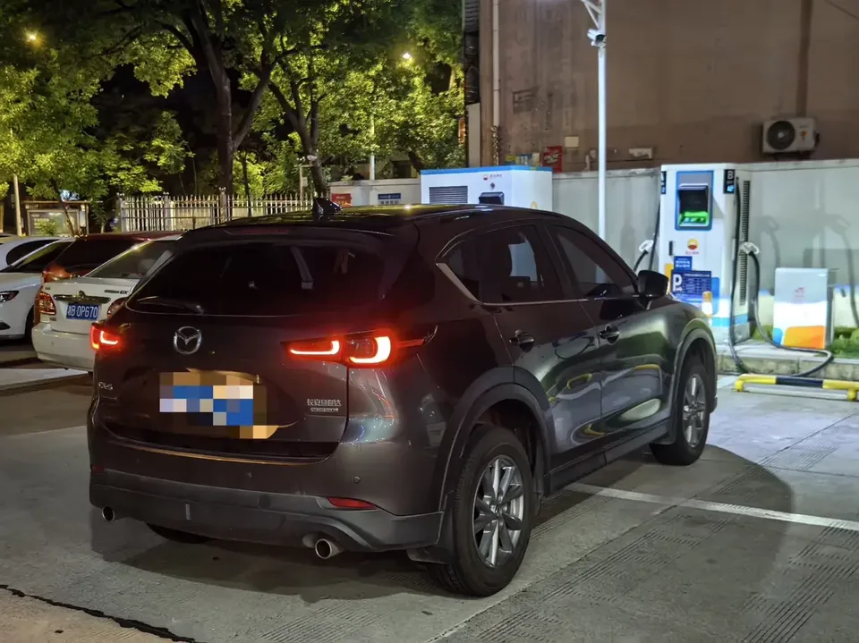 Mazda CX-5 Mazda CX-5 2024 2.0L Automatic 2WD Comfort 2024 — thumbnail 2
