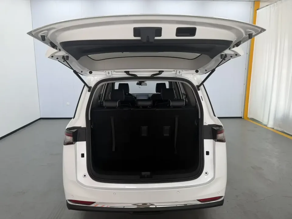 Wuling Jiachen Wuling Jiachen 2022 1.5T CVT Premium Flagship Model 2022 — thumbnail 4