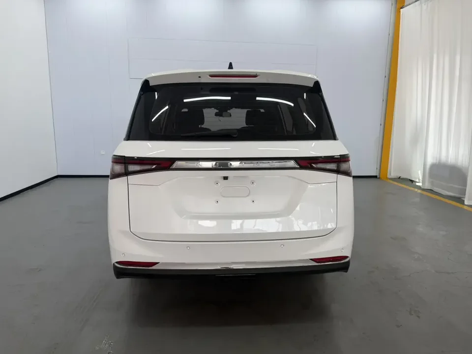 Wuling Jiachen Wuling Jiachen 2022 1.5T CVT Premium Flagship Model 2022 — thumbnail 5