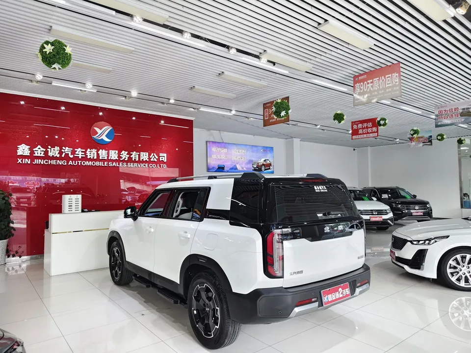 BAIC Beijing Off-road BJ30 Beijing Off-road BJ30 2024 1.5T DCT 2WD Light Wild Max Edition 2024 — thumbnail 2