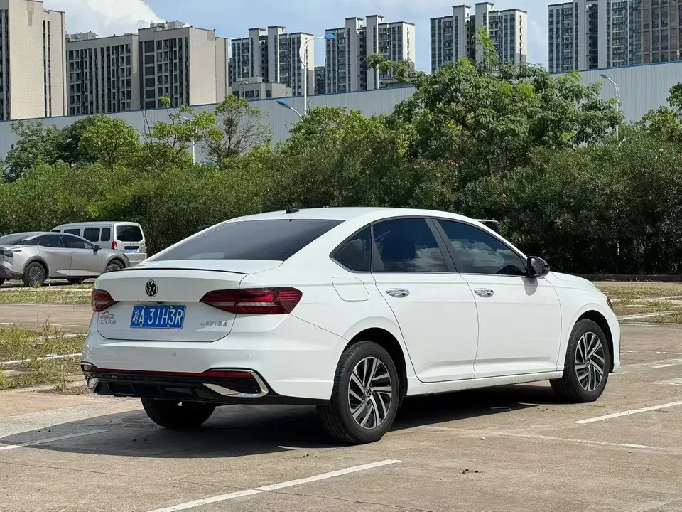 Volkswagen Lavida Lavida 2024 300TSI DSG Starry Sky Leading Edition 2024 — thumbnail 2