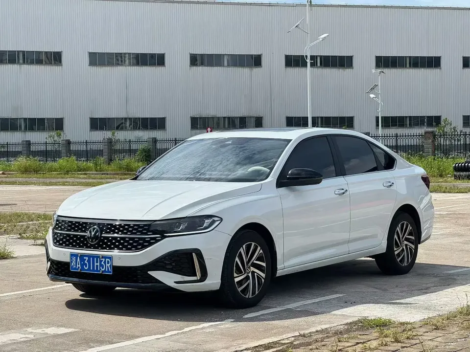 Volkswagen Lavida Lavida 2024 300TSI DSG Starry Sky Leading Edition 2024 — photo 1, buy with delivery to Moscow